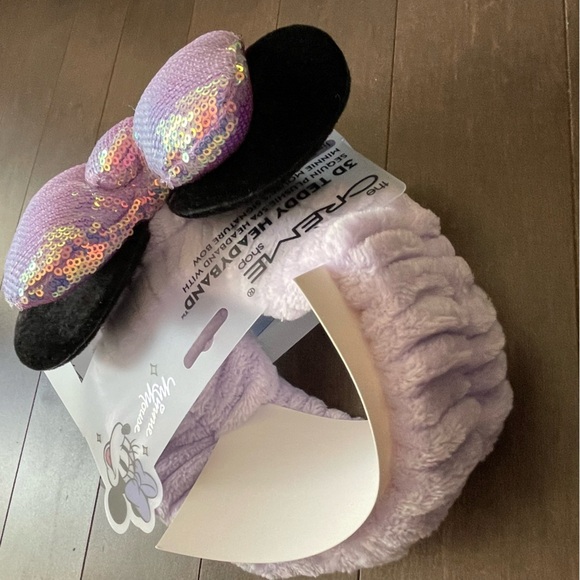 Disney Minnie Mouse The Crème Shop 3D Plush Spa Makeup Headband New In Package - Picture 3 of 5